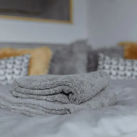 Nature Vibes Pool Sauna Terrasse Wifi Balkon Near Lift アパート ヴィンターベルク