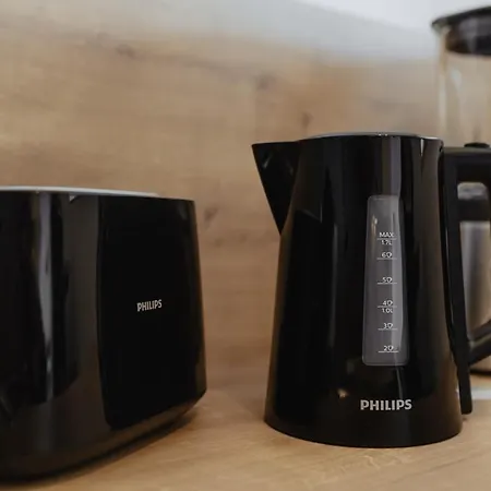 Nature Vibes Pool Sauna Terrasse Wifi Balkon Near Lift アパート